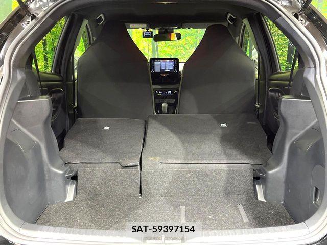 Toyota YARIS 2021-01 6615931-9