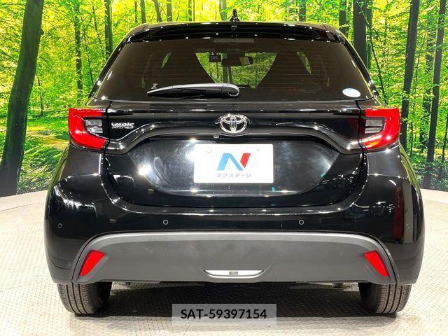 Toyota YARIS 2021-01 6615931-14