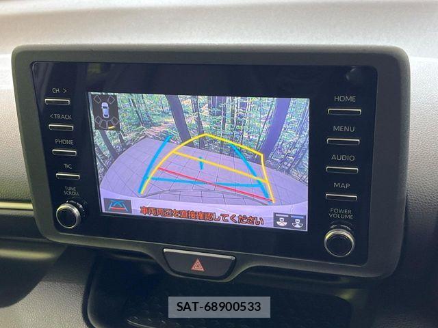 Toyota YARIS 2021-04 6615933-3