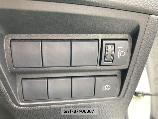 Toyota YARIS 2021-01 6615937-21