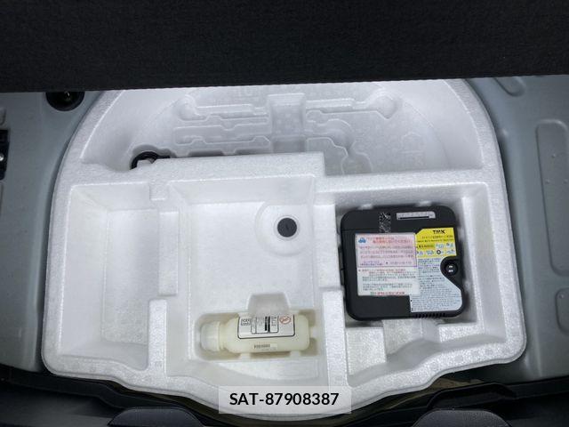 Toyota YARIS 2021-01 6615937-25