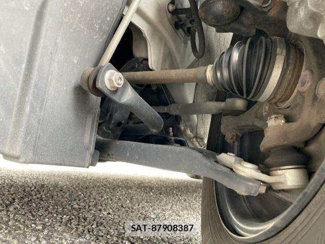 Toyota YARIS 2021-01 6615937-28