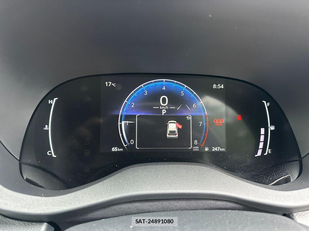 Toyota YARIS 2024-02 6546996-15