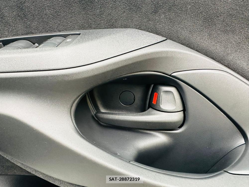 Toyota YARIS 2026 6558962-19