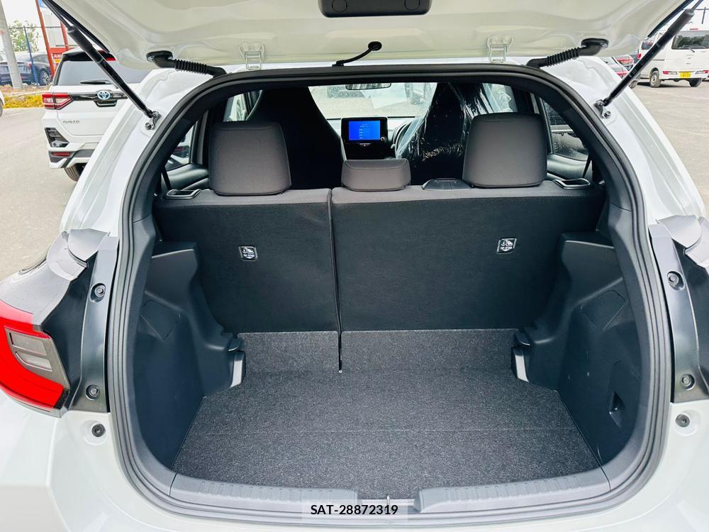 Toyota YARIS 2026 6558962-24
