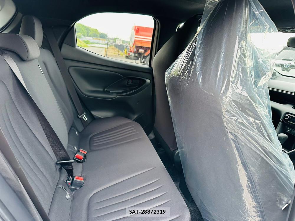 Toyota YARIS 2026 6558962-8