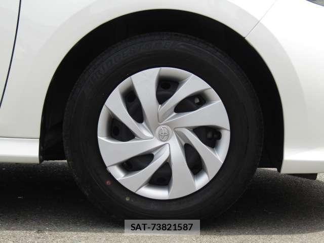 Toyota YARIS 2022-01 6642966-28
