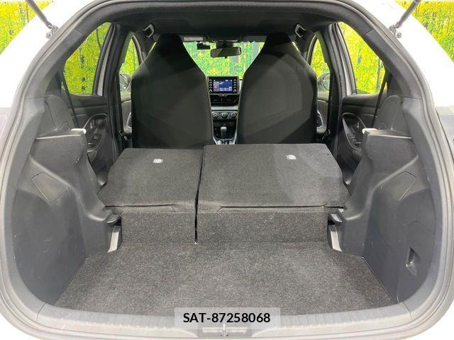 Toyota YARIS 2020-07 6674281-9