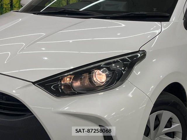 Toyota YARIS 2020-07 6674281-11