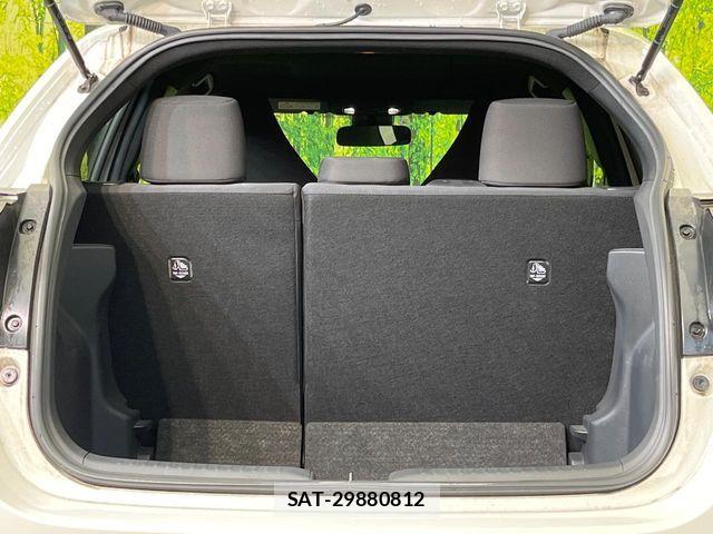 Toyota YARIS 2023-04 6674273-9
