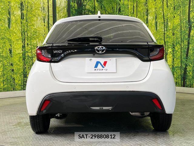 Toyota YARIS 2023-04 6674273-14