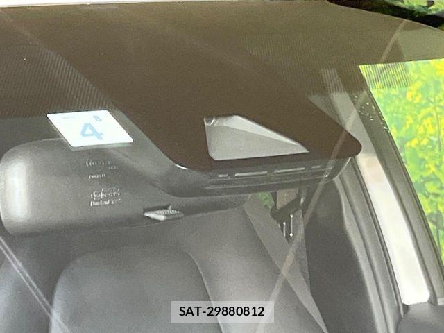 Toyota YARIS 2023-04 6674273-4