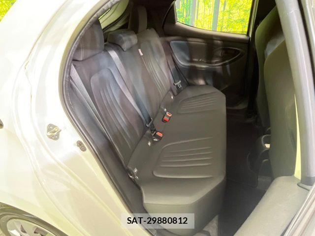 Toyota YARIS 2023-04 6674273-8