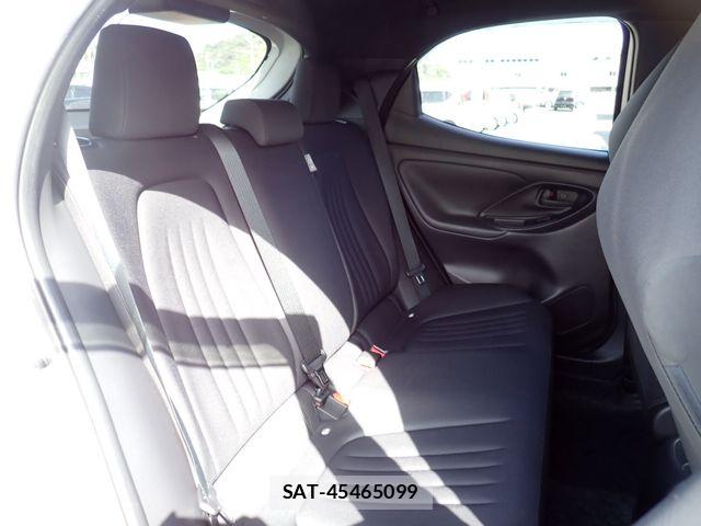 Toyota YARIS 2021-02 6674277-19