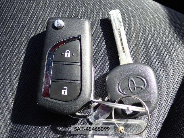 Toyota YARIS 2021-02 6674277-22