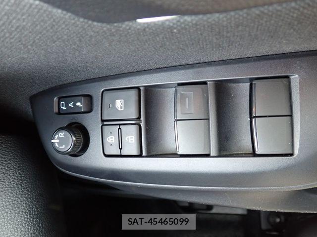 Toyota YARIS 2021-02 6674277-7