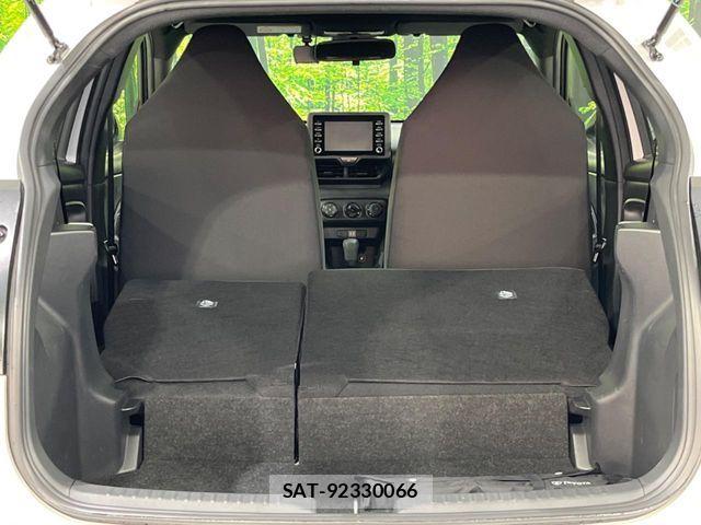 Toyota YARIS 2023-05 6674272-9