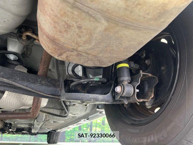 Toyota YARIS 2023-05 6674272-19
