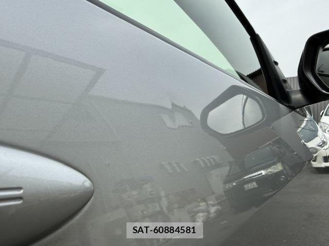 Toyota YARIS 2023-04 6674276-22