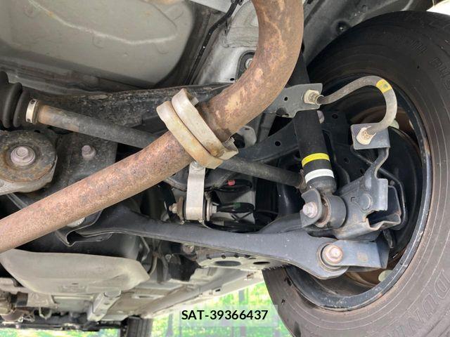 Toyota YARIS 2022-03 6674271-19