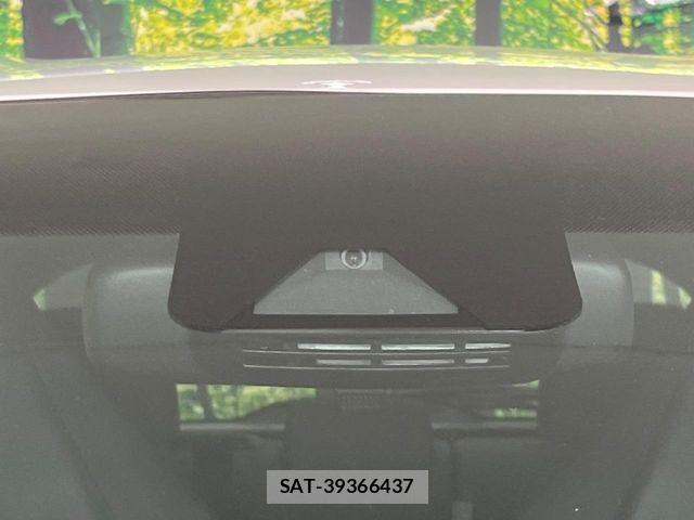 Toyota YARIS 2022-03 6674271-2