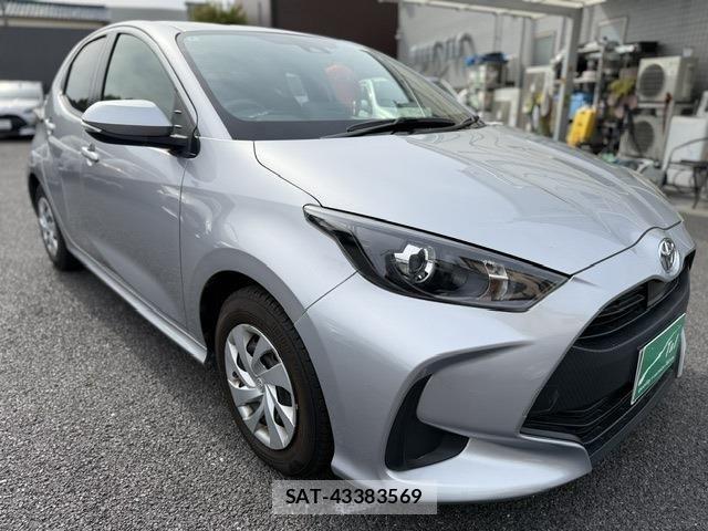 Toyota YARIS 2023-04 6678913-10