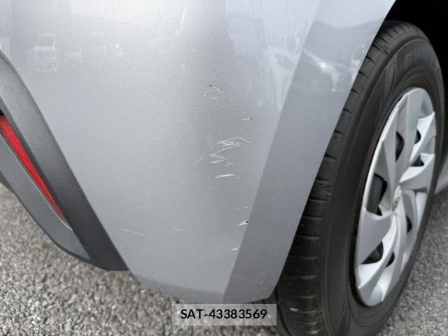 Toyota YARIS 2023-04 6678913-22