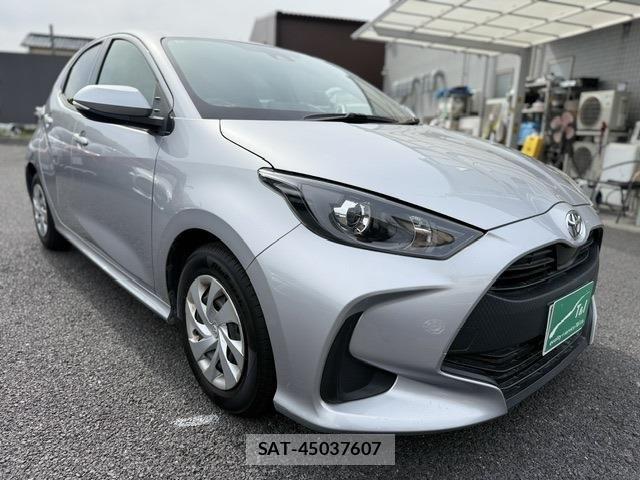 Toyota YARIS 2023-04 6678914-11