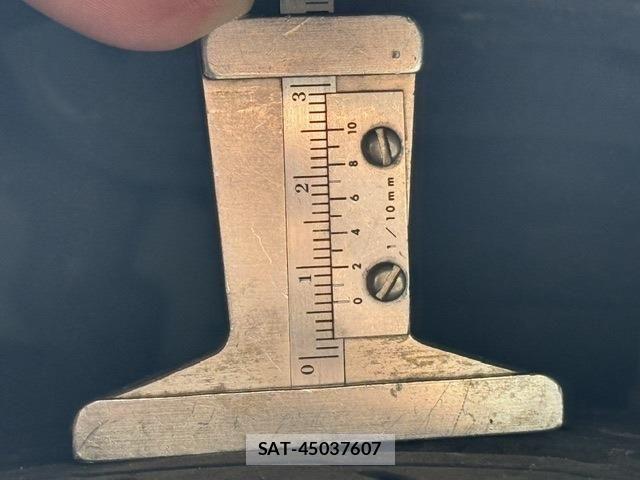 Toyota YARIS 2023-04 6678914-19