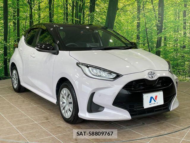 Toyota YARIS 2021-05 6678912-15