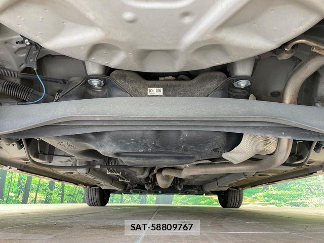 Toyota YARIS 2021-05 6678912-18