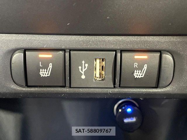 Toyota YARIS 2021-05 6678912-6