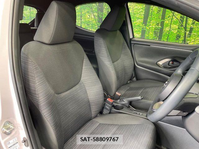 Toyota YARIS 2021-05 6678912-7