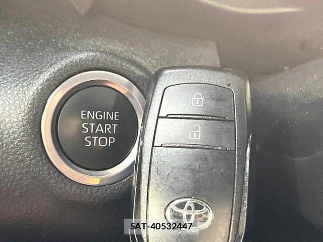 Toyota YARIS 2023-01 6678909-5