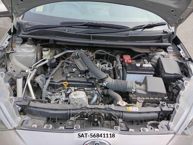 Toyota YARIS 2021-05 6684095-29