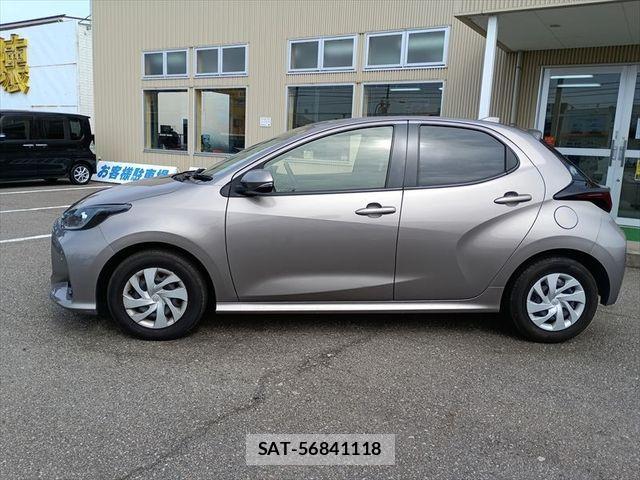 Toyota YARIS 2021-05 6684095-4