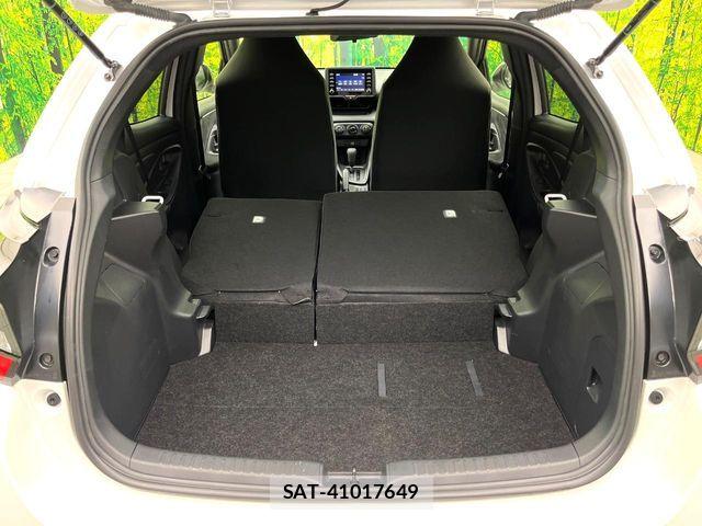 Toyota YARIS 2023-03 6684094-9