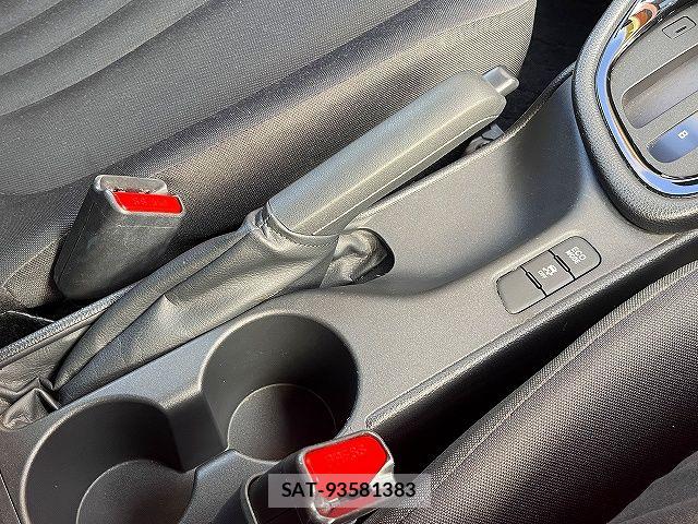 Toyota YARIS 2020-03 6691360-20