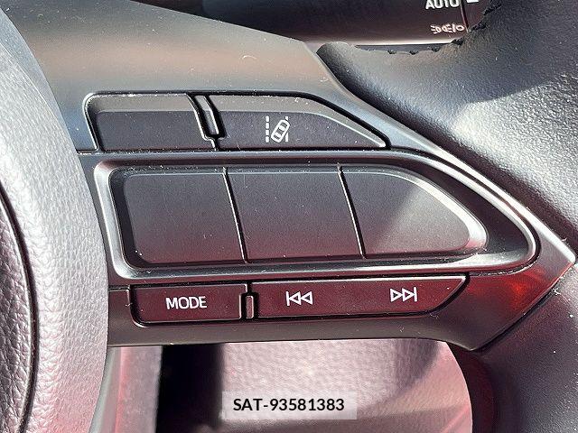 Toyota YARIS 2020-03 6691360-23