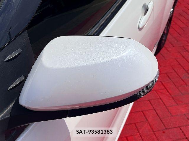 Toyota YARIS 2020-03 6691360-24