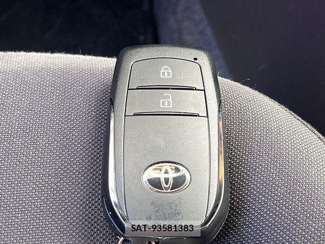 Toyota YARIS 2020-03 6691360-25