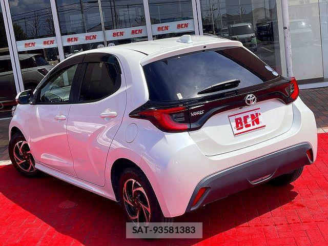 Toyota YARIS 2020-03 6691360-2