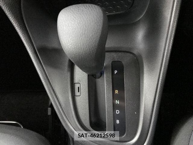 Toyota YARIS 2021-12 6691359-15