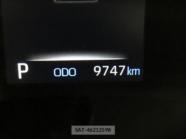 Toyota YARIS 2021-12 6691359-18