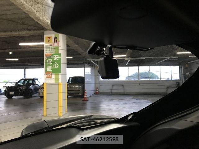 Toyota YARIS 2021-12 6691359-22