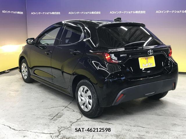 Toyota YARIS 2021-12 6691359-4
