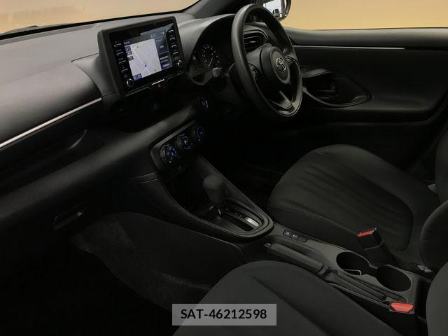 Toyota YARIS 2021-12 6691359-6