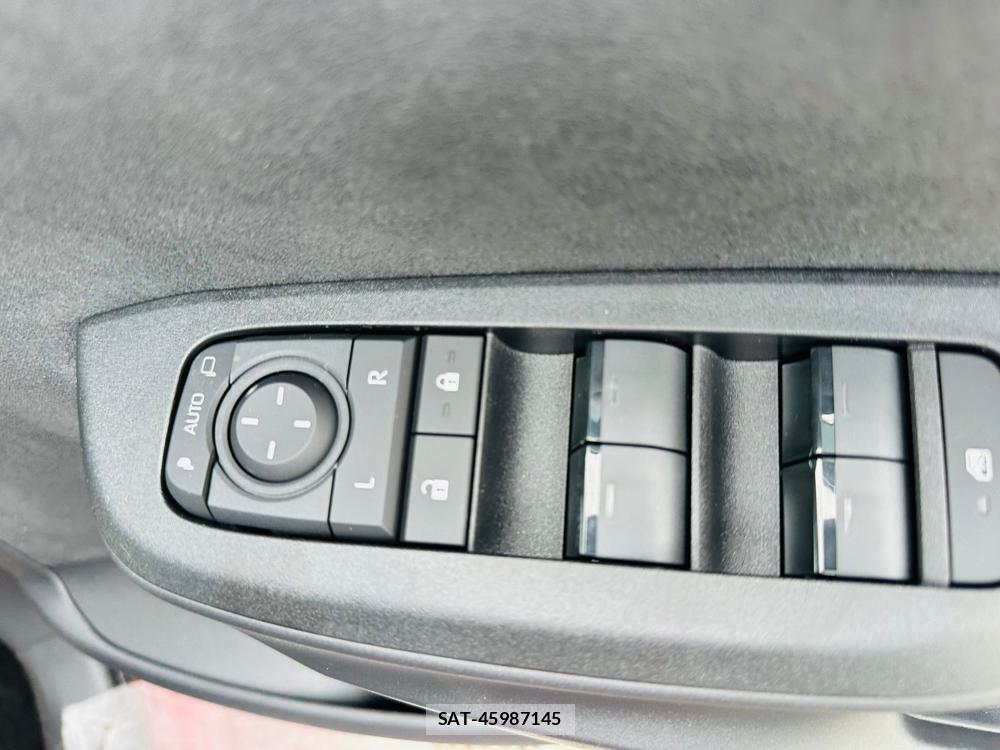 Toyota YARIS 2026 6610201-20