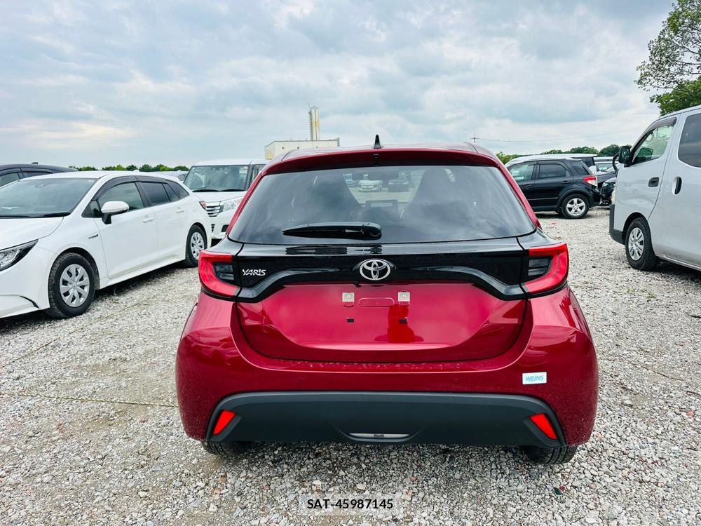 Toyota YARIS 2026 6610201-3