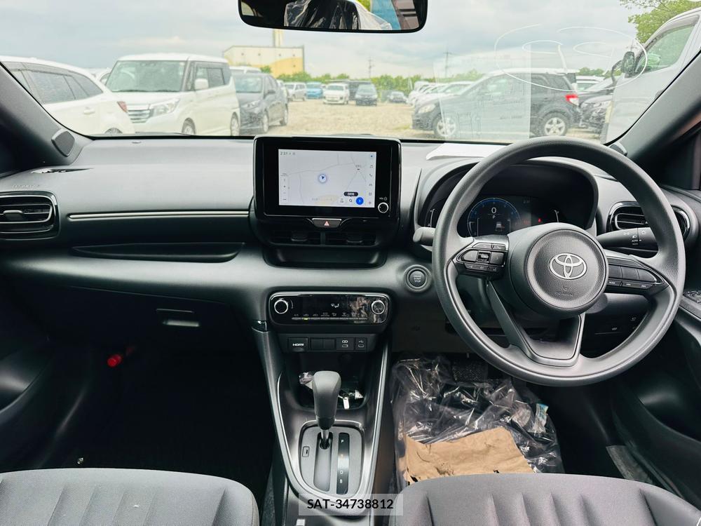 Toyota YARIS 2026 6610202-12